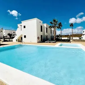 Mimosas Flat Tías
